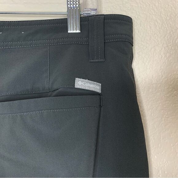 Columbia Regular Fit City Gray Men’s Hiking Shorts - Picture 9 of 13